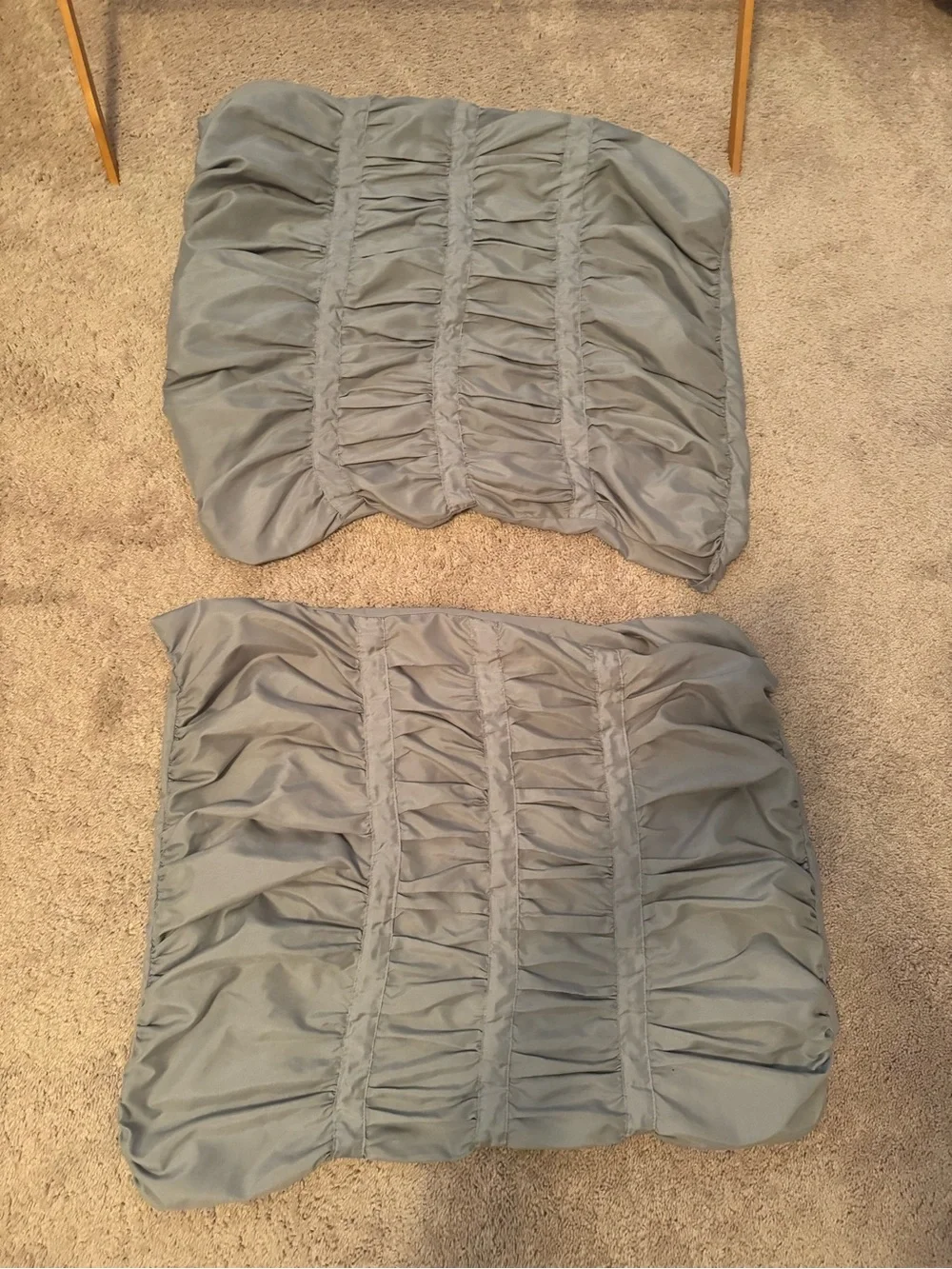 Cynthia Rowley Light Gray Ruched Comforter with 2 Pillow Shams